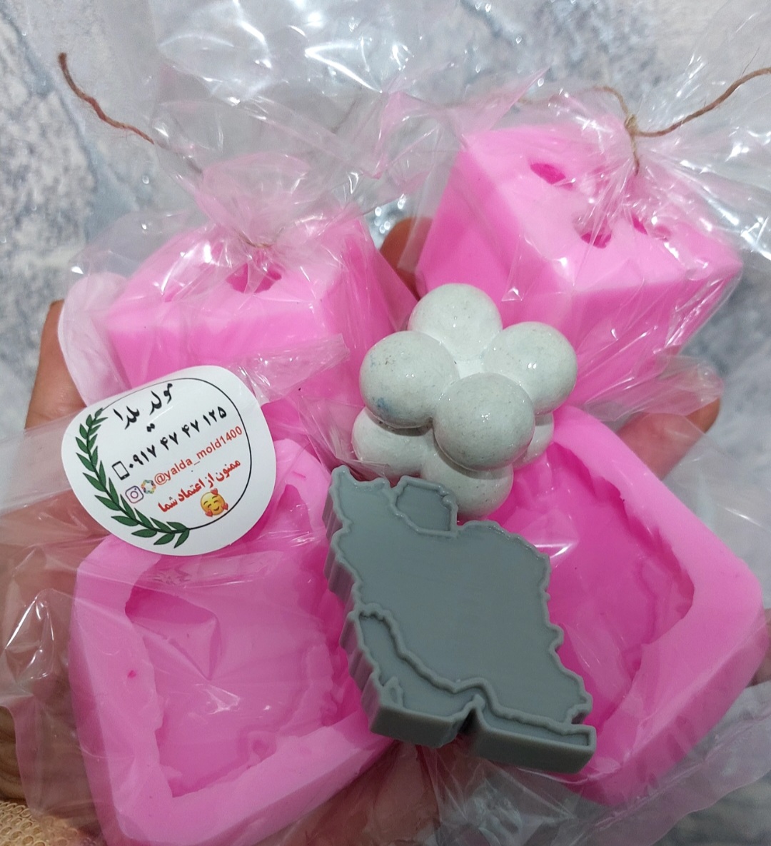 قالب سیلیکونی گیفت شمع وسنگ مصنوعی