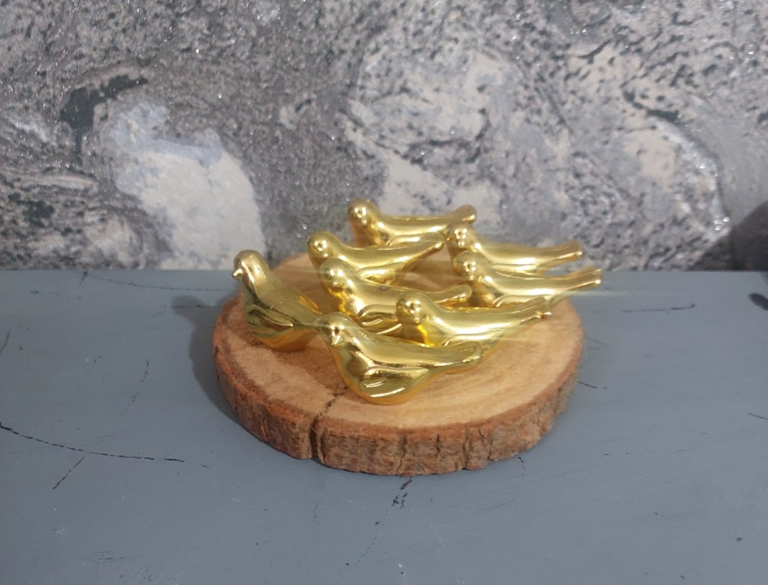 گنجشک  زاماک مناسب تزیین سنگ مصنوعی