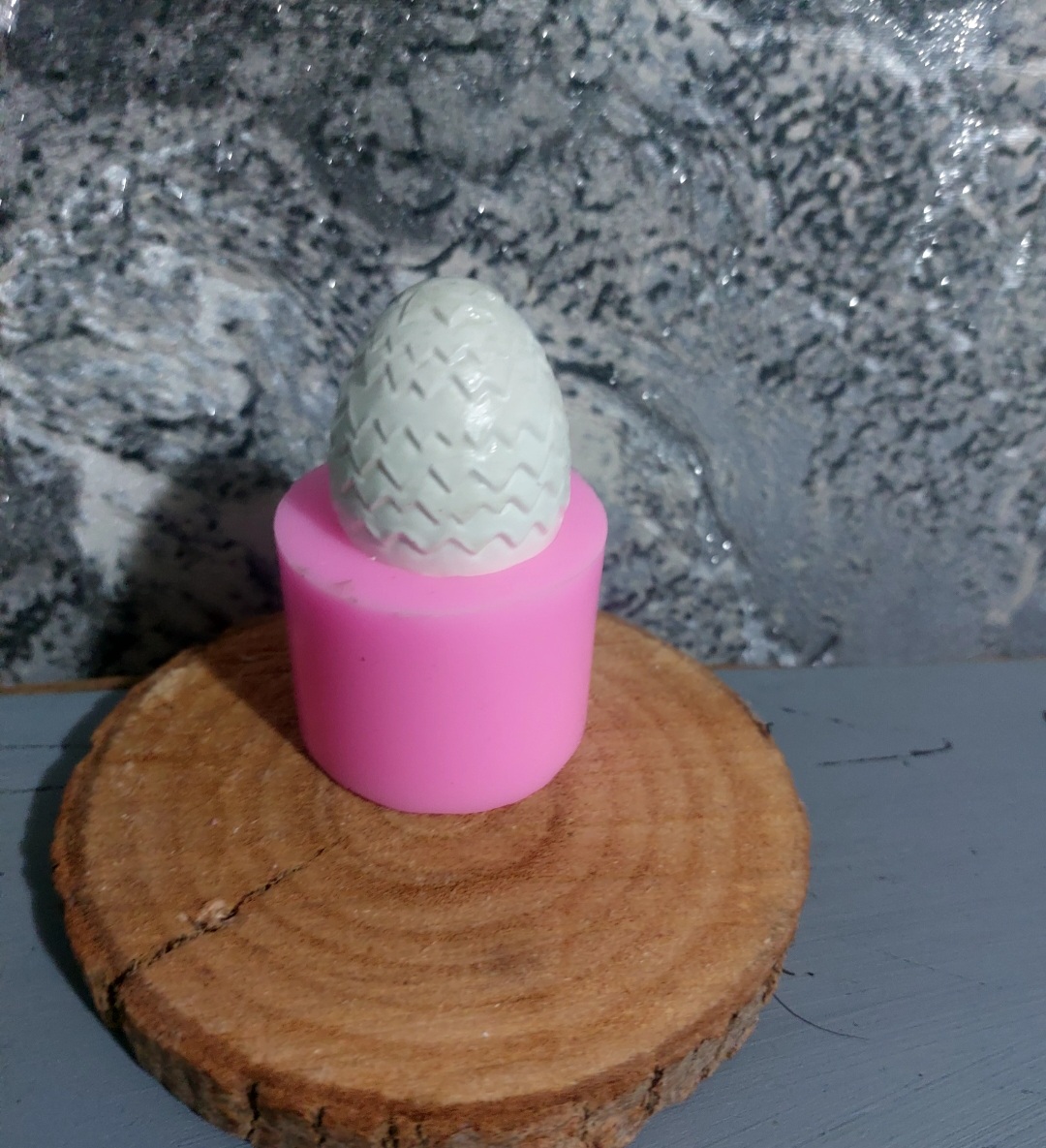 قالب سیلیکونی  تخم مرغ طرح دار ۴ سانت