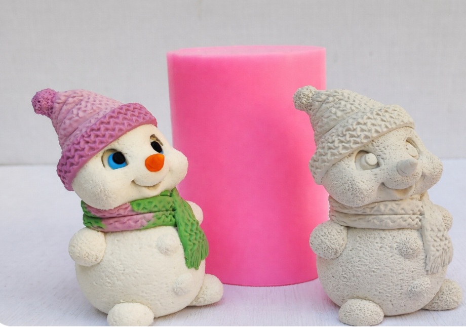 قالب سیلیکونی  آدم برفی ۸ سانتی